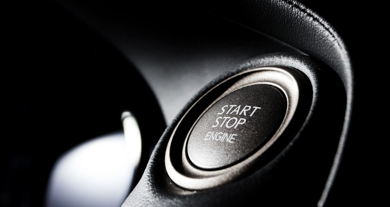 Bouton start/stop d'une voiture